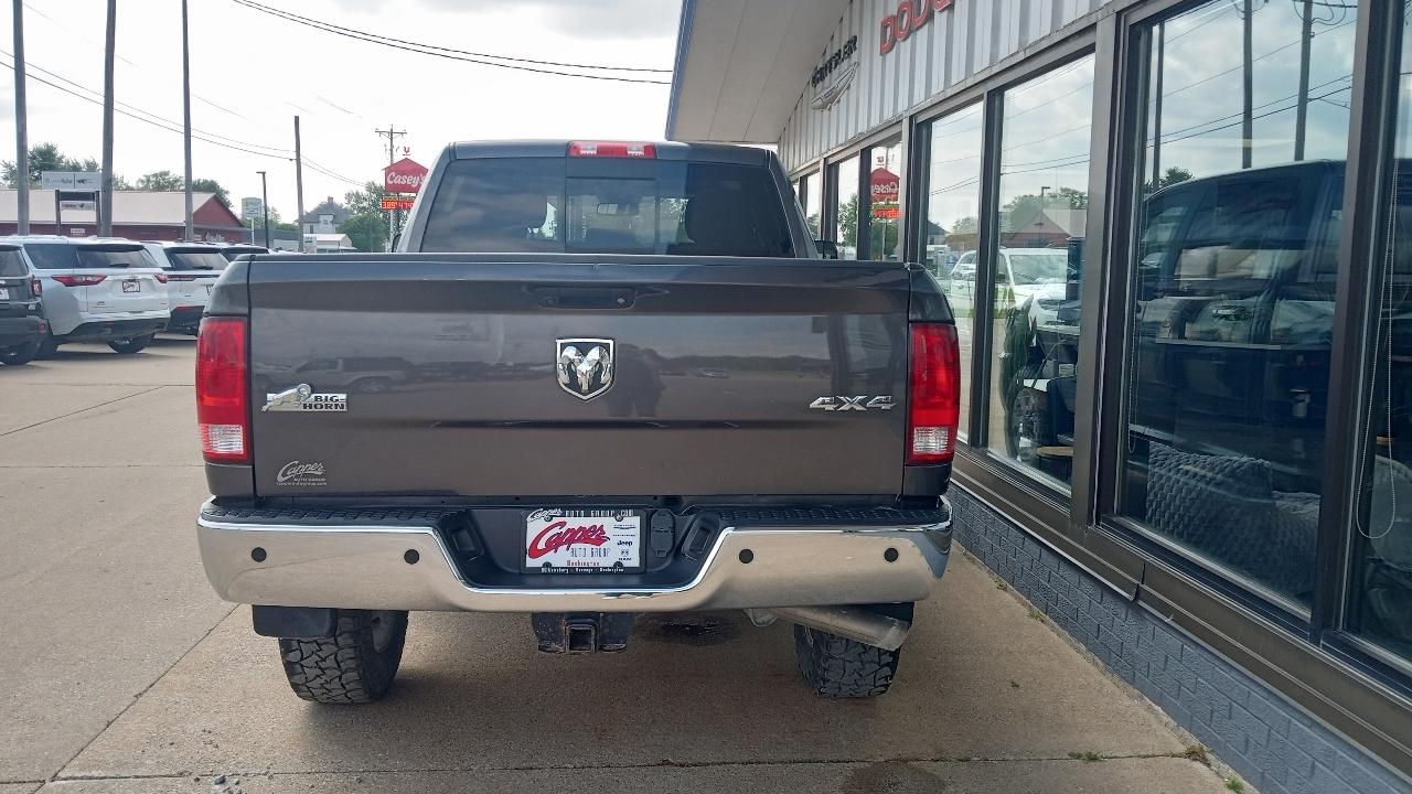 RAM 2500 Big Horn 4x4 Crew Cab 6'4" Box 2017