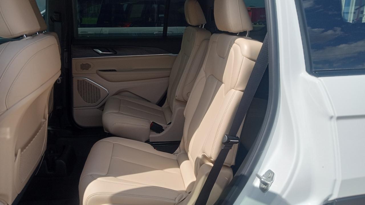 Jeep Grand Cherokee L Limited 4x4 2026