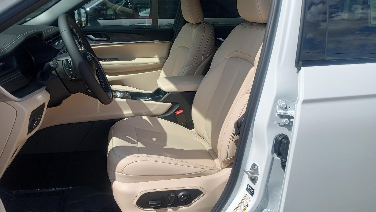 Jeep Grand Cherokee L Limited 4x4 2026