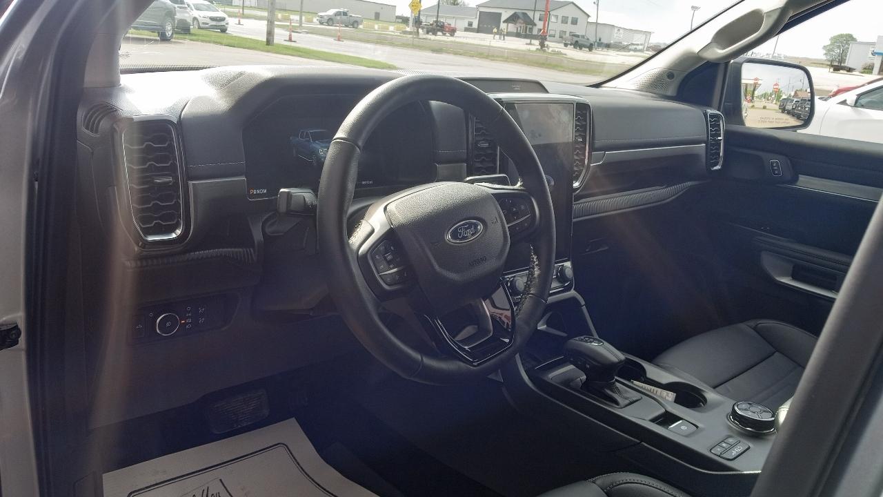 Ford Ranger LARIAT 4WD SuperCrew 5' Box 2024