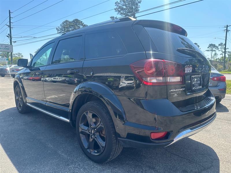 Dodge Journey Crossroad 2020