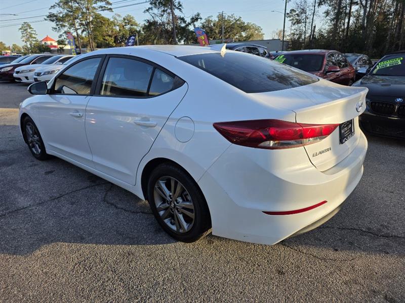 Hyundai Elantra Limited 2018