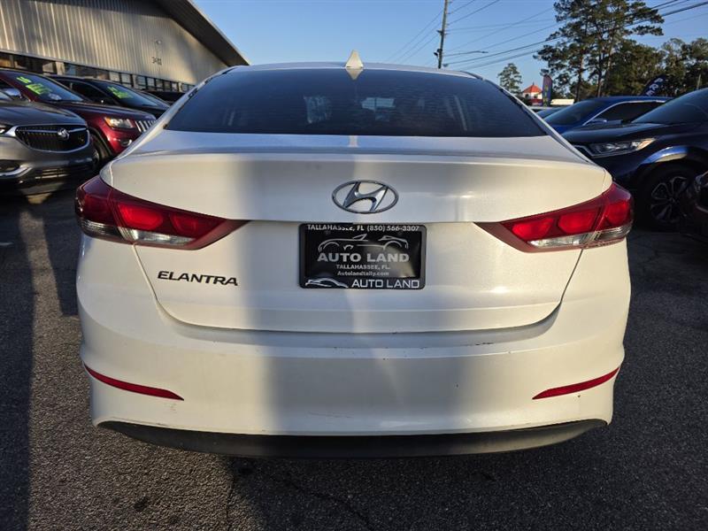 Hyundai Elantra Limited 2018