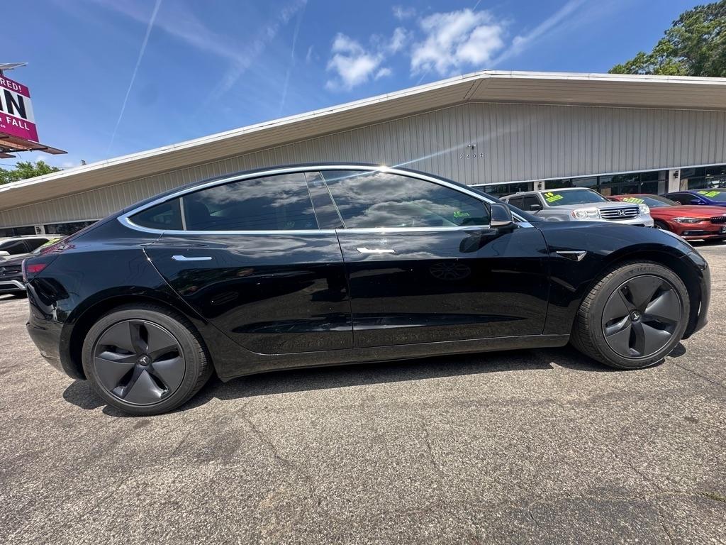 Tesla Model 3 Mid Range 2019