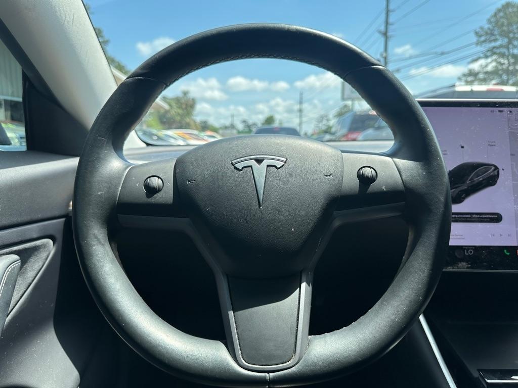 Tesla Model 3 Mid Range 2019