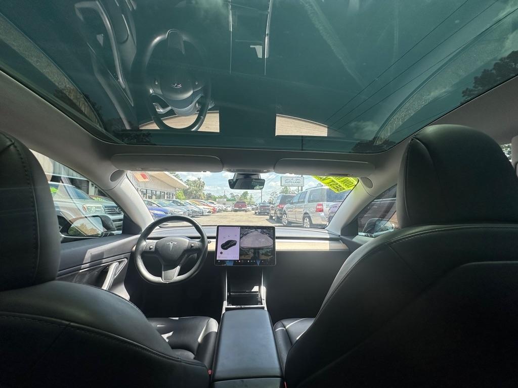 Tesla Model 3 Mid Range 2019