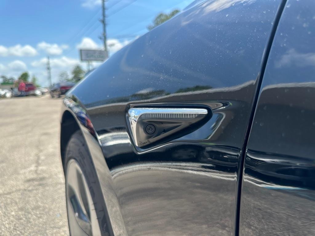 Tesla Model 3 Mid Range 2019