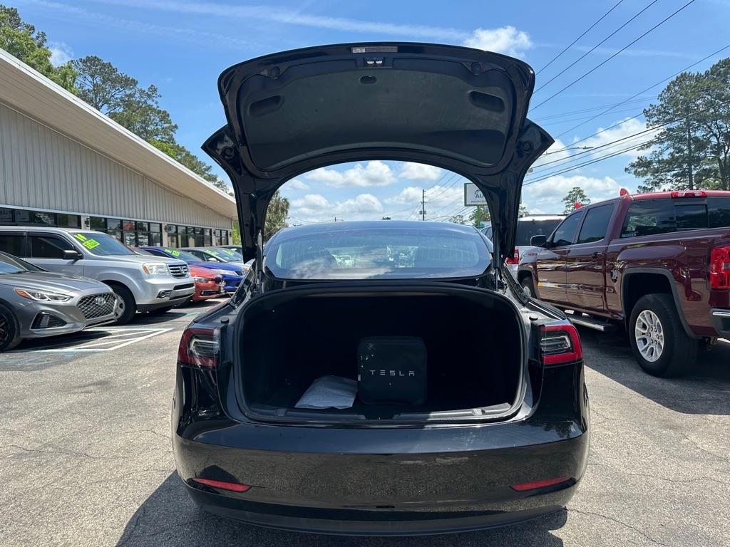 Tesla Model 3 Mid Range 2019