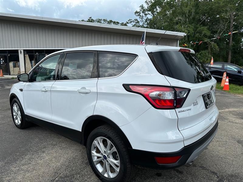 Ford Escape SE FWD 2017