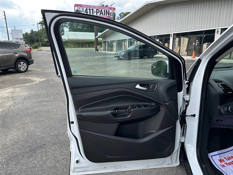 Ford Escape SE FWD 2017