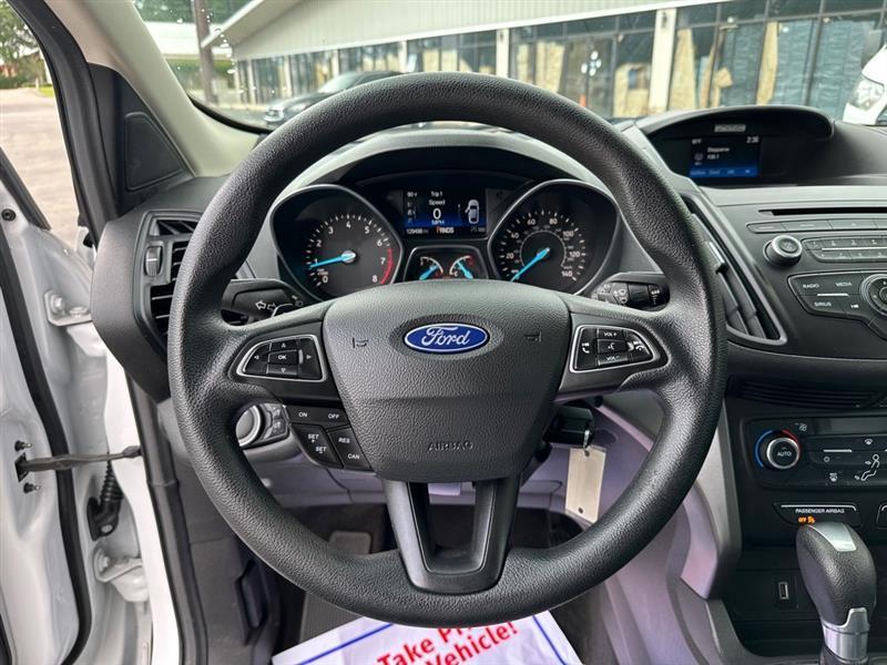 Ford Escape SE FWD 2017