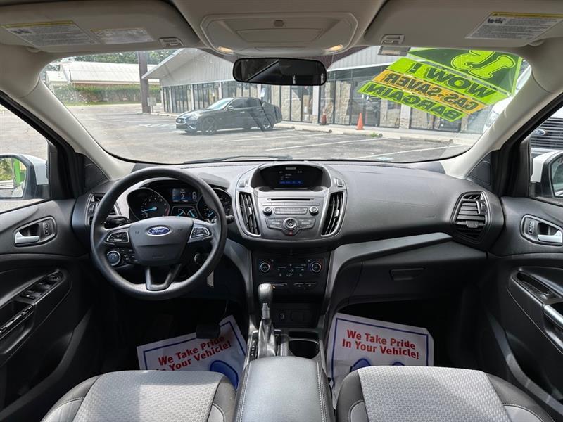 Ford Escape SE FWD 2017