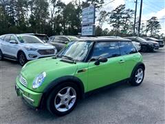 2004 MINI Cooper  2004 MINI Cooper