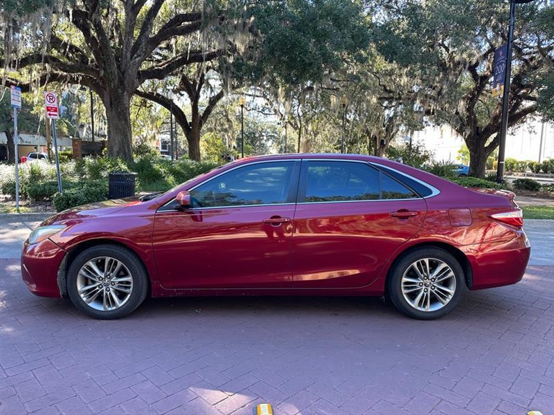 Toyota Camry LE 2017