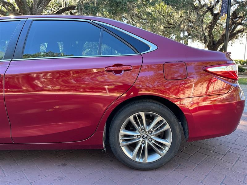 Toyota Camry LE 2017