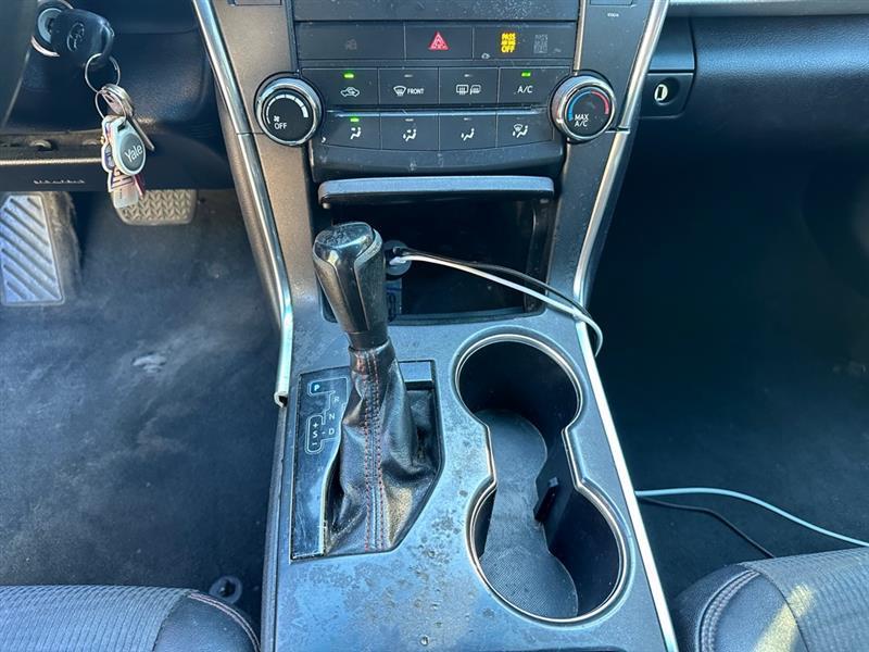 Toyota Camry LE 2017