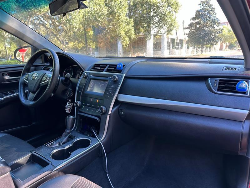 Toyota Camry LE 2017