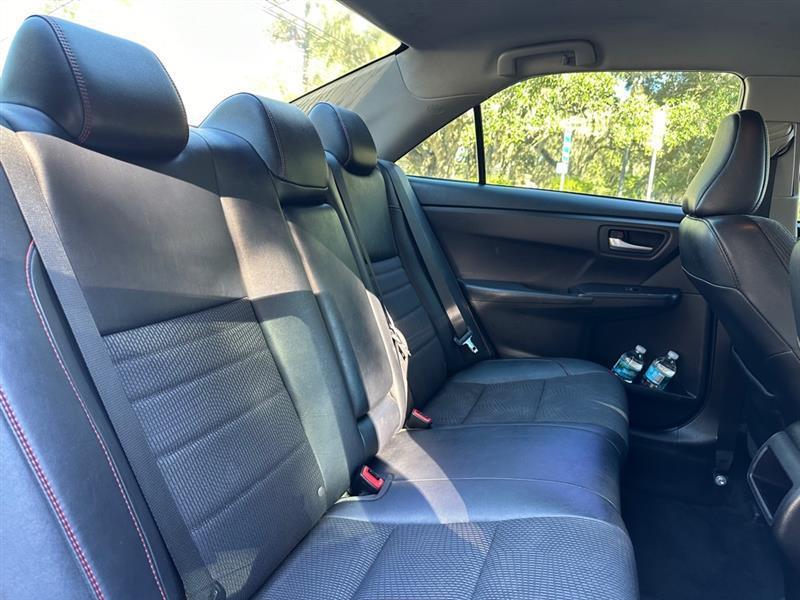 Toyota Camry LE 2017