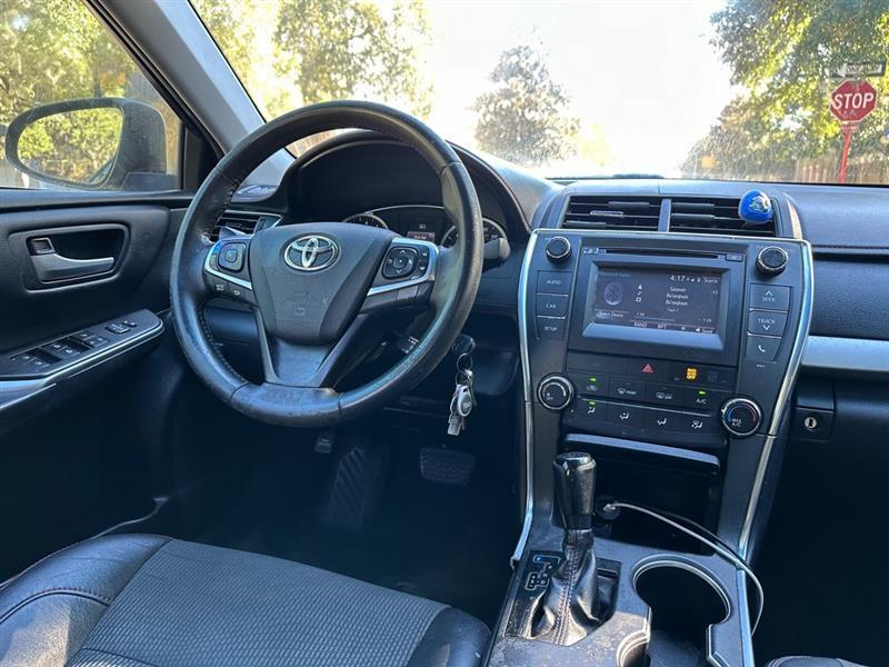 Toyota Camry LE 2017