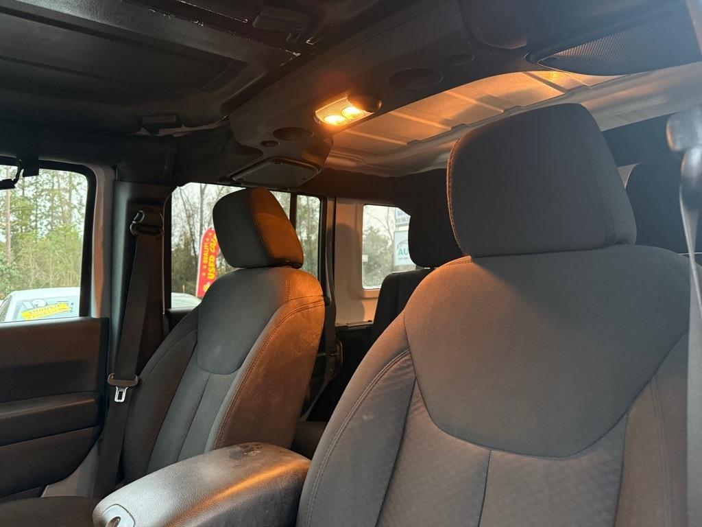 Jeep Wrangler Unlimited Sport 4WD 2015