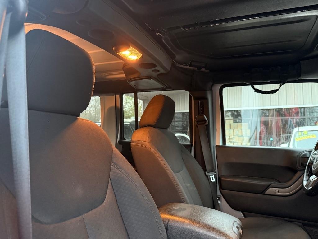 Jeep Wrangler Unlimited Sport 4WD 2015