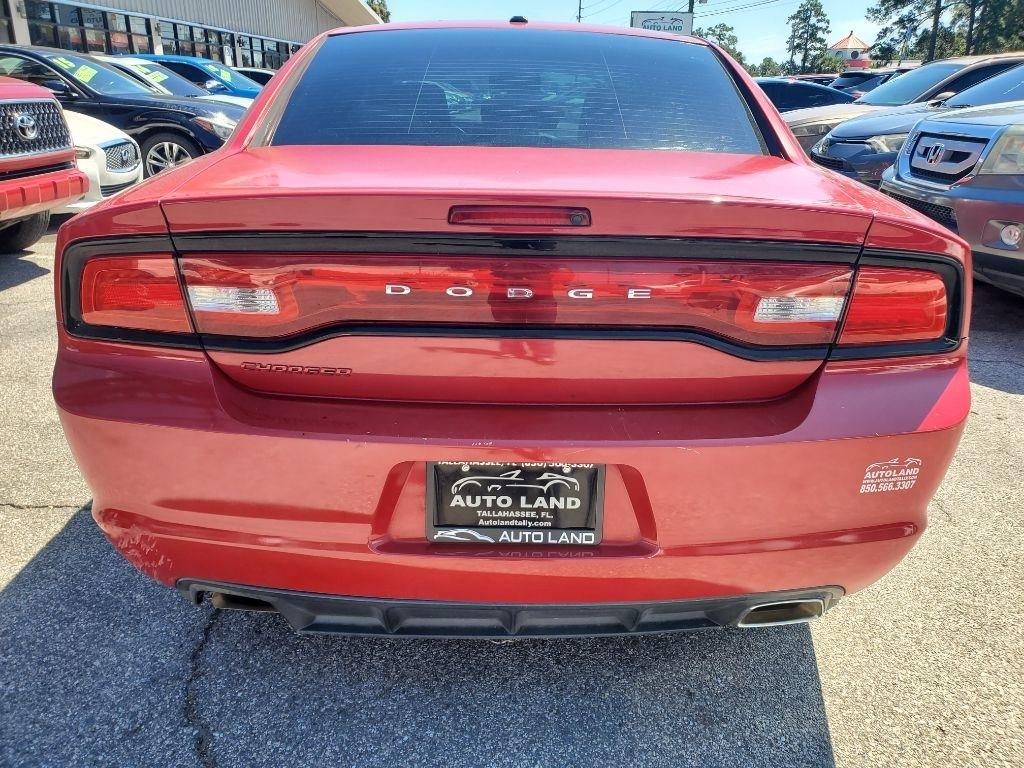 Dodge Charger SE 2011