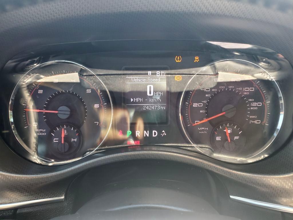 Dodge Charger SE 2011