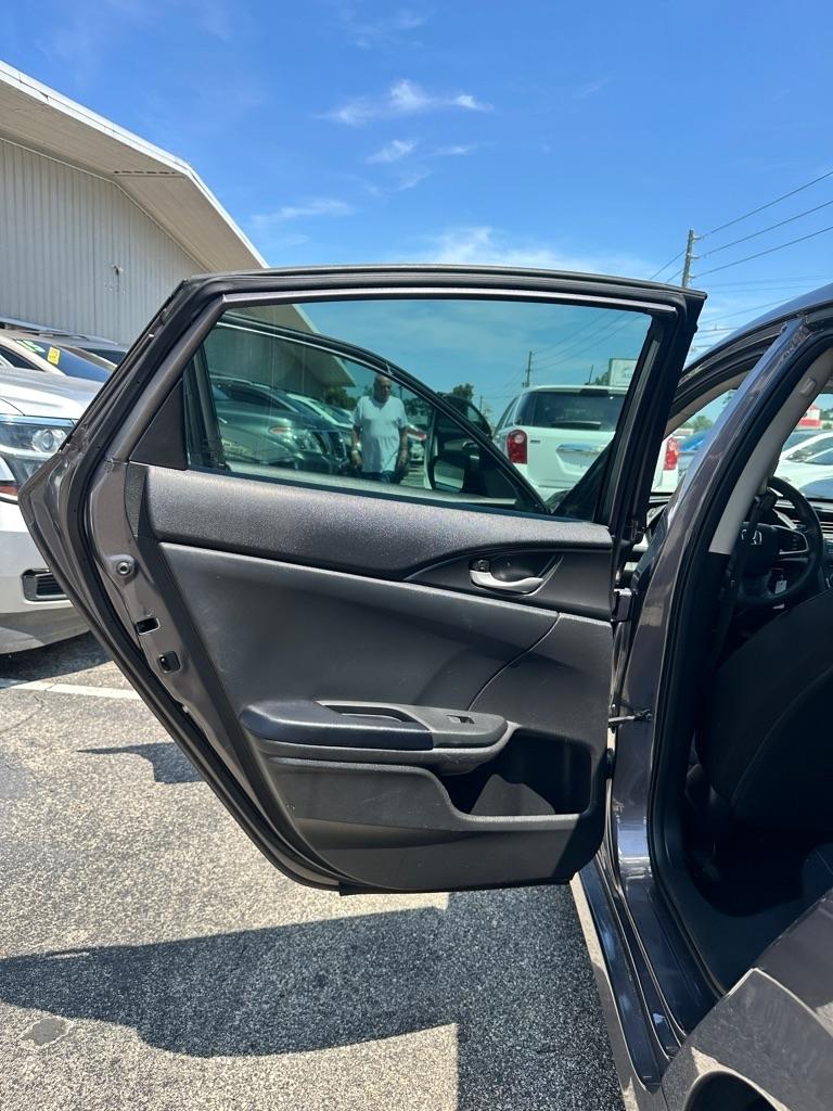Honda Civic LX Sedan CVT 2017