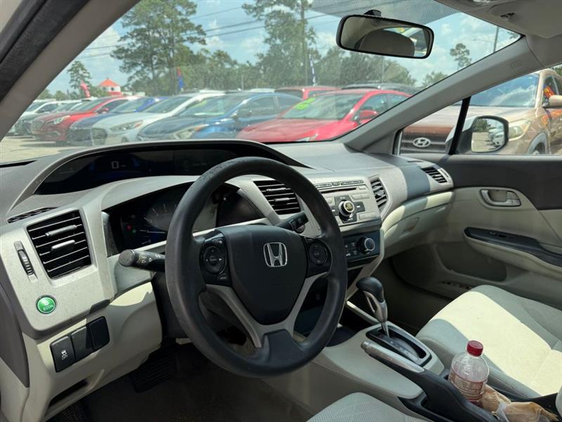 Honda Civic LX Sedan 5-Speed AT 2012