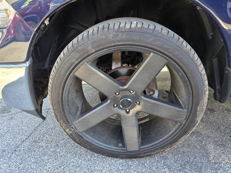 RAM 1500 SLT Quad Cab 2WD 2016