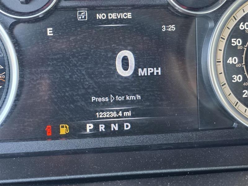 RAM 1500 SLT Quad Cab 2WD 2016