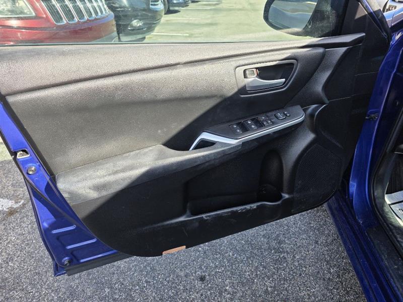 Toyota Camry LE 2015