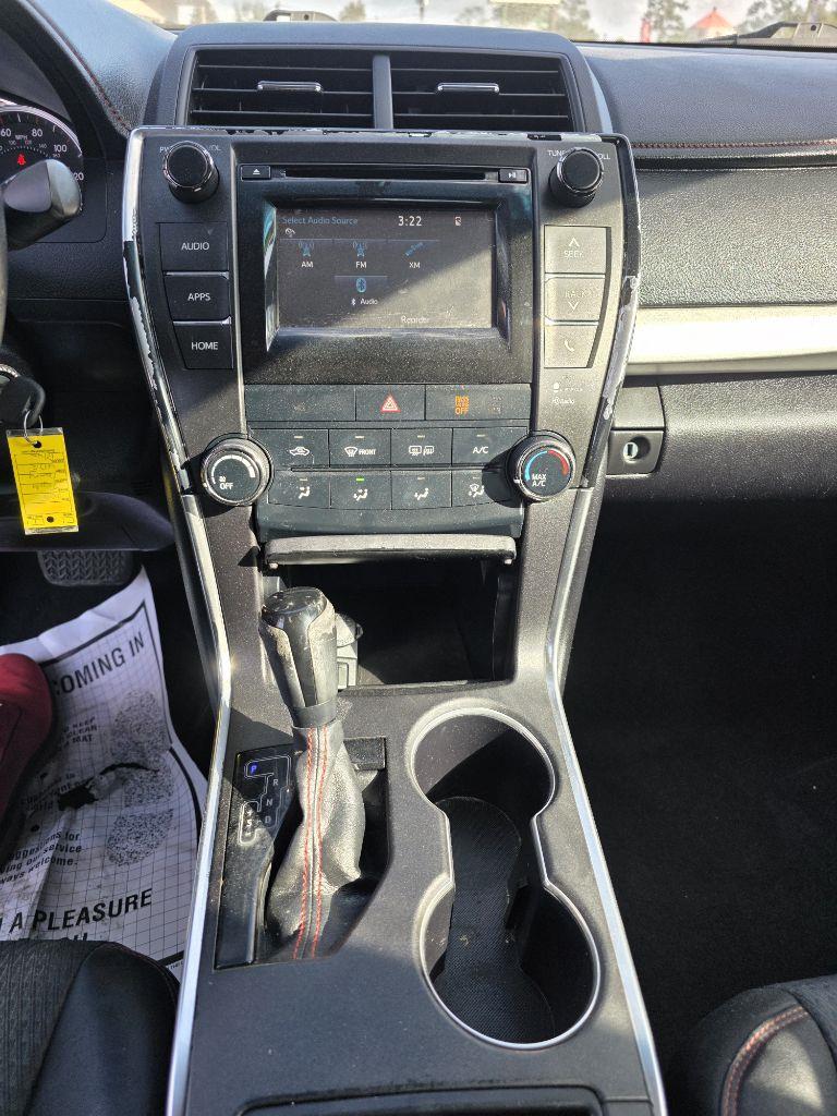 Toyota Camry LE 2015