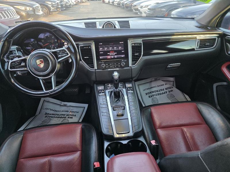 Porsche Macan GTS 2017