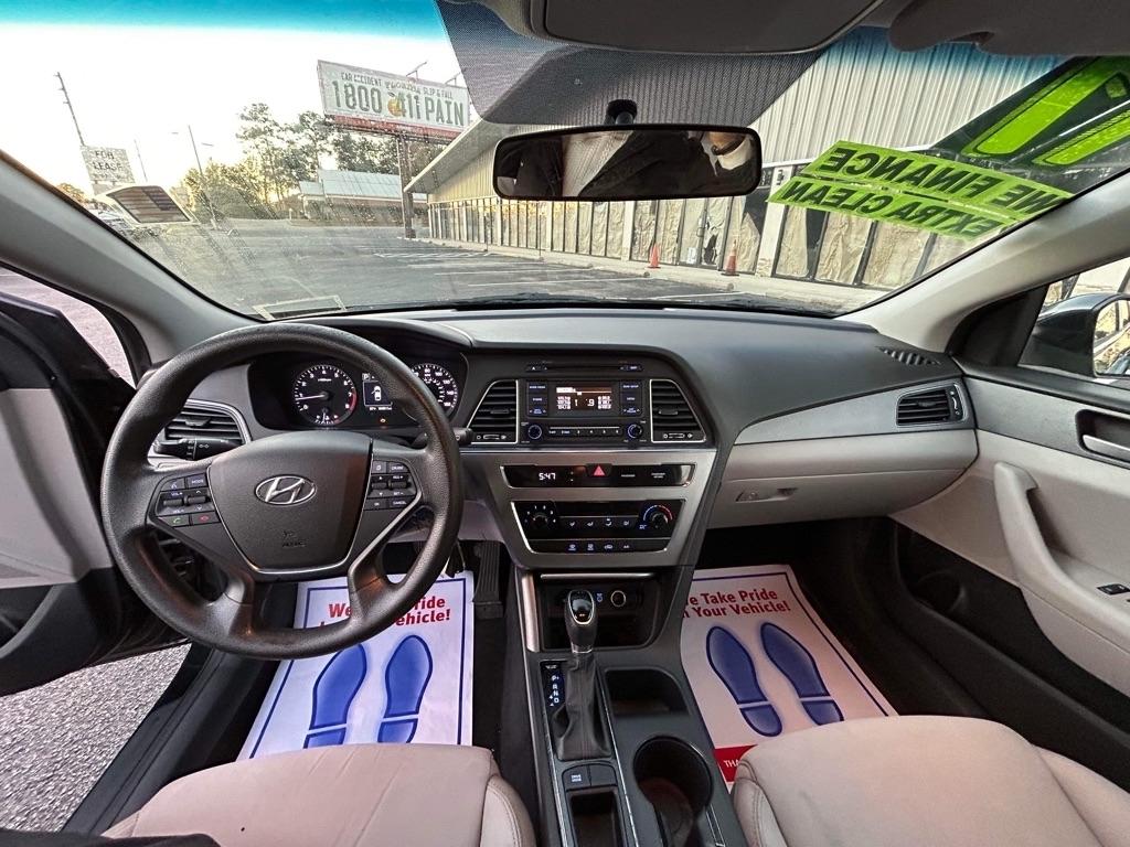Hyundai Sonata SE 2017