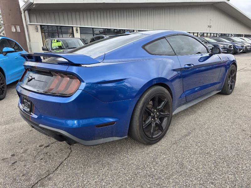 Ford Mustang EcoBoost Coupe 2018