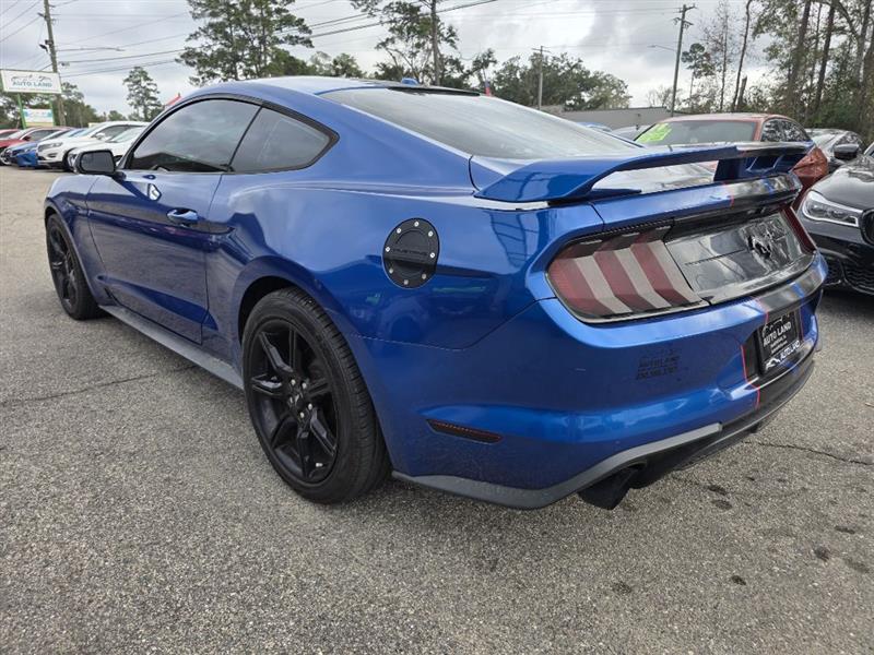 Ford Mustang EcoBoost Coupe 2018