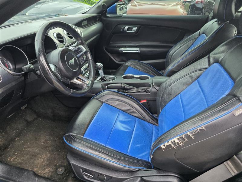 Ford Mustang EcoBoost Coupe 2018