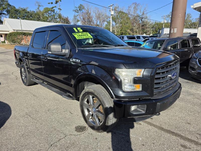Ford F-150 XL SuperCrew 5.5-ft. Bed 4WD 2015