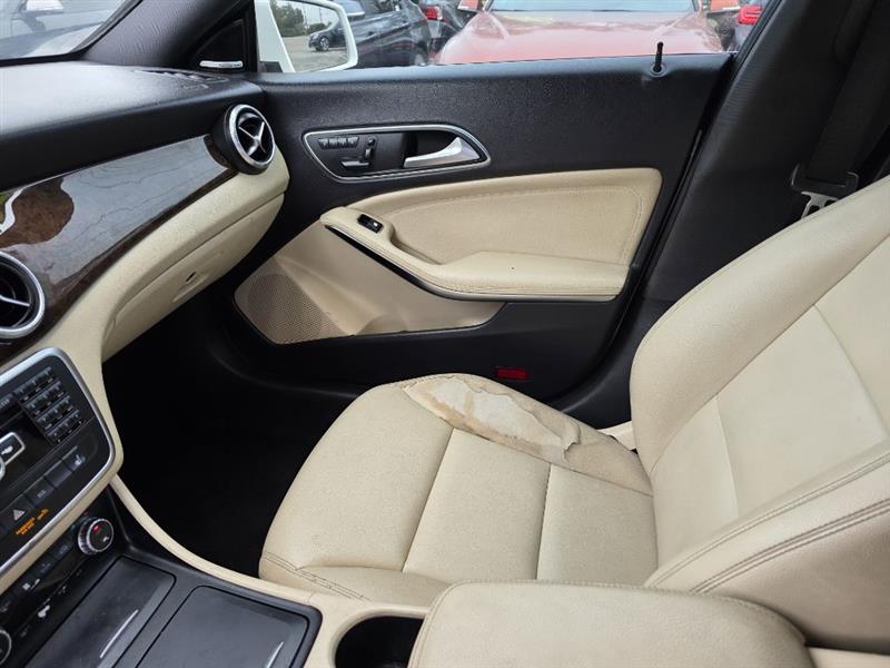 Mercedes-Benz CLA-Class CLA250 2014