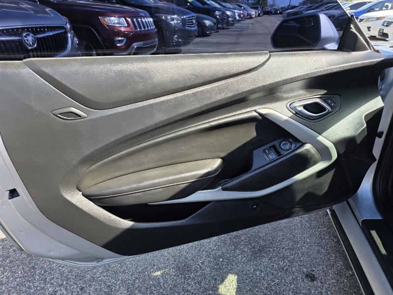 Chevrolet Camaro 1LT Coupe 8A 2018