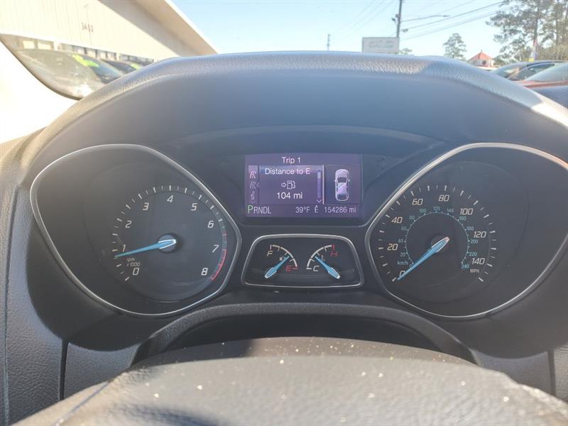 Ford Focus SE Hatch 2013