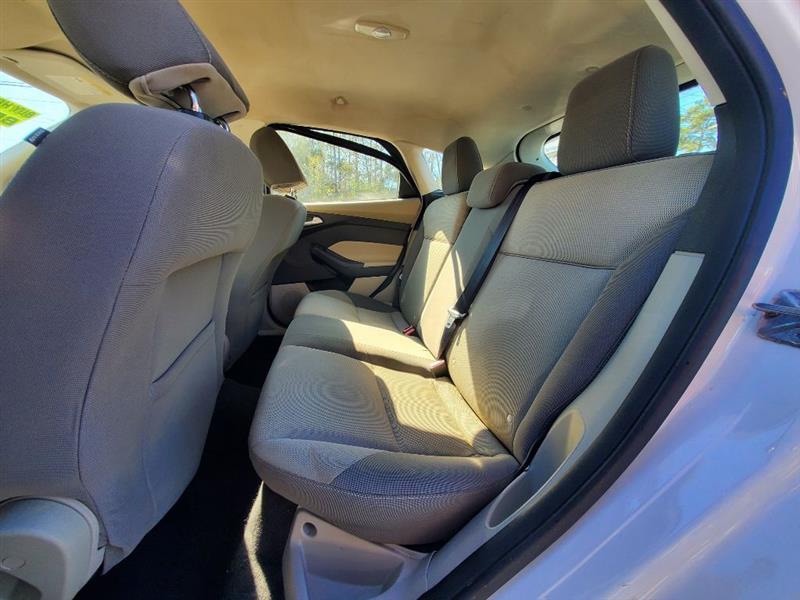 Ford Focus SE Hatch 2013