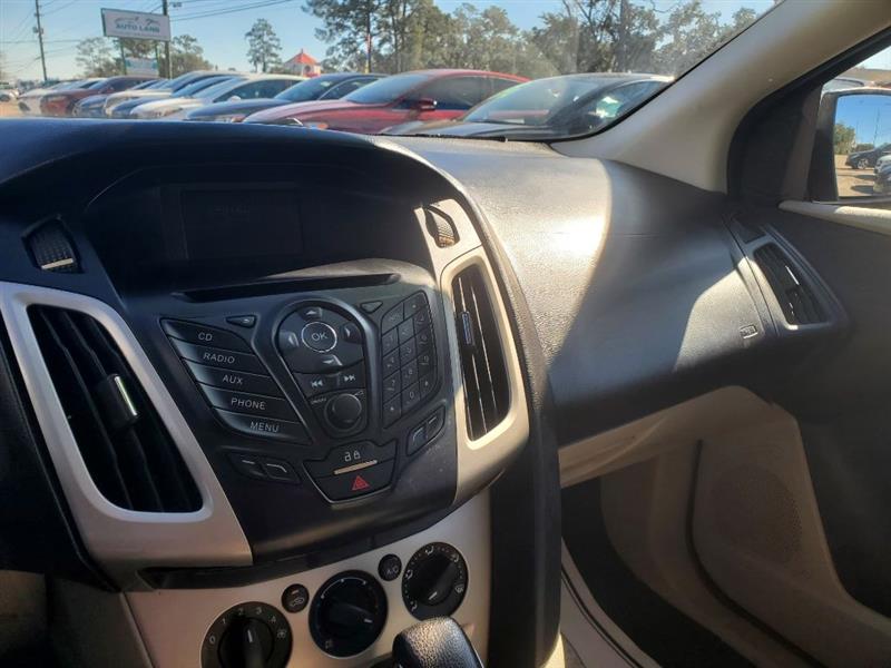 Ford Focus SE Hatch 2013