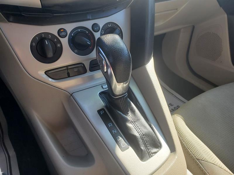 Ford Focus SE Hatch 2013