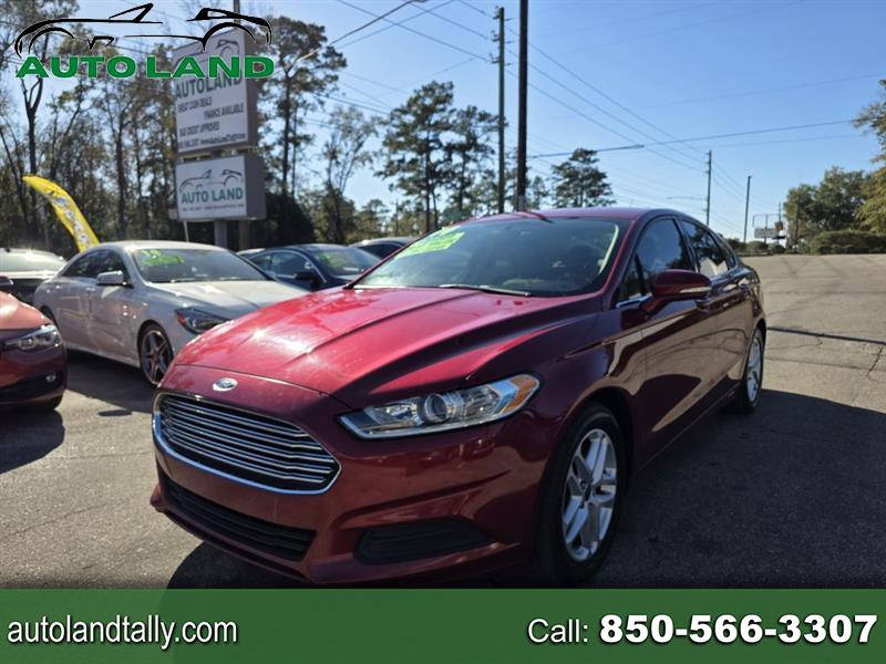 2014 Ford Fusion SE's photo