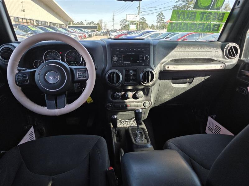 Jeep Wrangler Unlimited Sport 4WD 2015