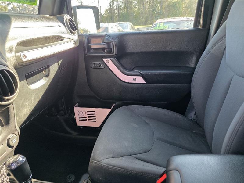 Jeep Wrangler Unlimited Sport 4WD 2015