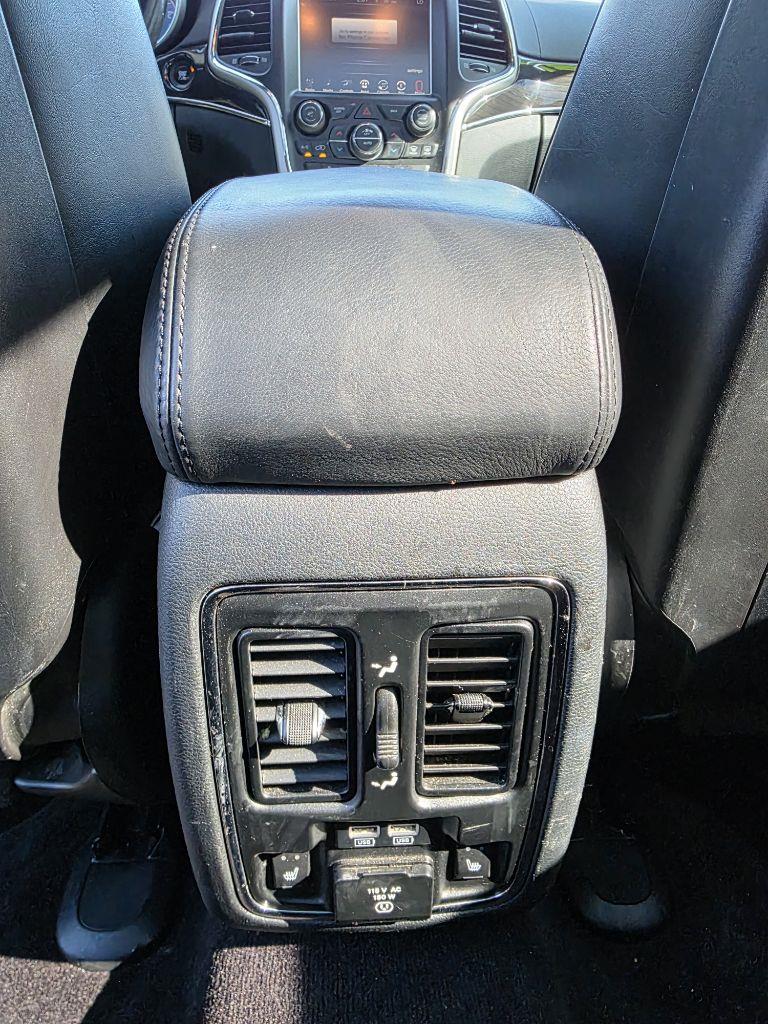 Jeep Grand Cherokee Overland 4WD 2016