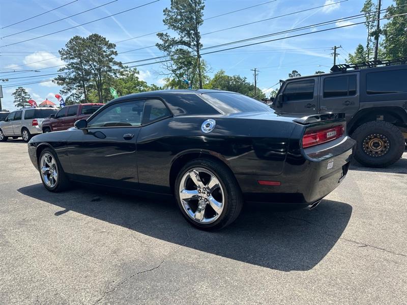 Dodge Challenger SXT 2012